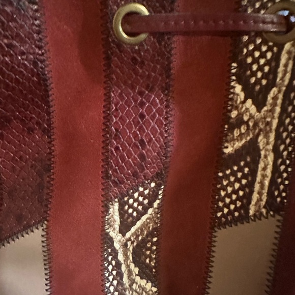 Michael Kors Bucket bag, with shoulder strap and crossbody strap - Picture 6 of 9